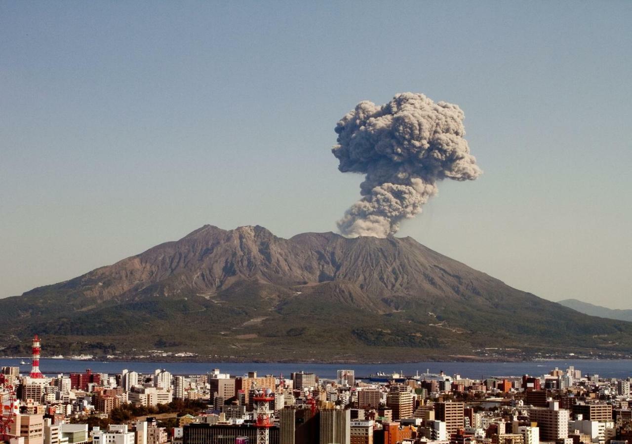 Apa Hotel Kagoshima Chuo Ekimae Екстер'єр фото